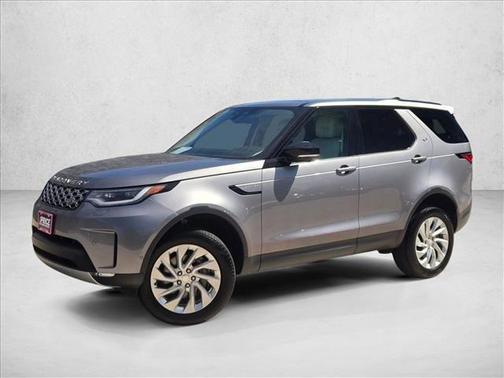 Fuji White 2025 Land Rover Discovery P300 S