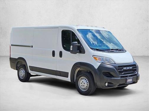 Bright White Clearcoat 2025 RAM ProMaster 2500 Tradesman