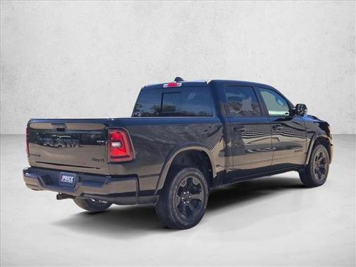 Diamond Black Crystal Pearlcoat 2025 RAM 1500 Big Horn/Lone Star
