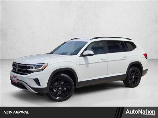 2023 Volkswagen Atlas 2.0T SE w/Technology