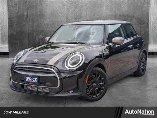 2024 MINI Hardtop Cooper