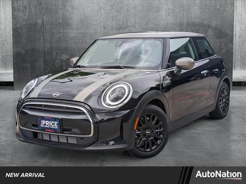2024 MINI Hardtop Cooper