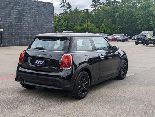 2024 MINI Hardtop Cooper