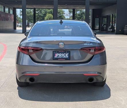 2022 Alfa Romeo Giulia Ti