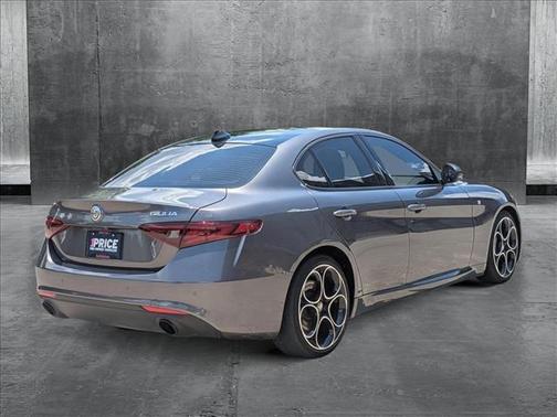 2022 Alfa Romeo Giulia Ti