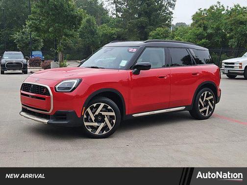 Chili Red II 2025 MINI Countryman Cooper S ALL4