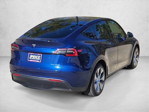 2023 Tesla Model Y Long Range Dual Motor All-Wheel Drive