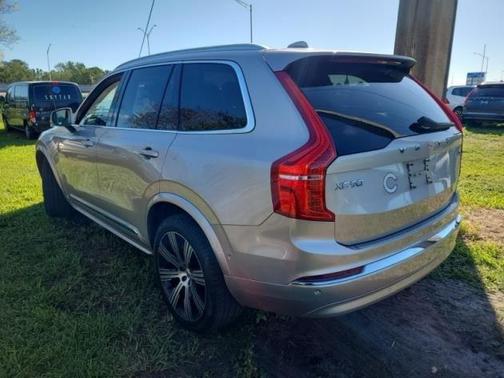 2023 Volvo XC90 B6 Ultimate 6-Seater