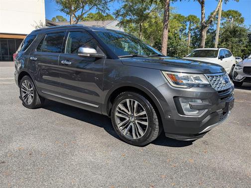 2017 Ford Explorer Platinum
