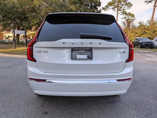 2026 Volvo XC90 B6 Ultra 7-Seater