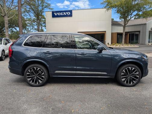 2026 Volvo XC90 B6 Plus 7-Seater