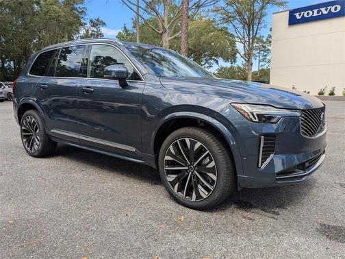 2026 Volvo XC90 B6 Plus 7-Seater