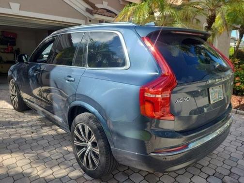 2024 Volvo XC90 B5 Plus Bright Theme