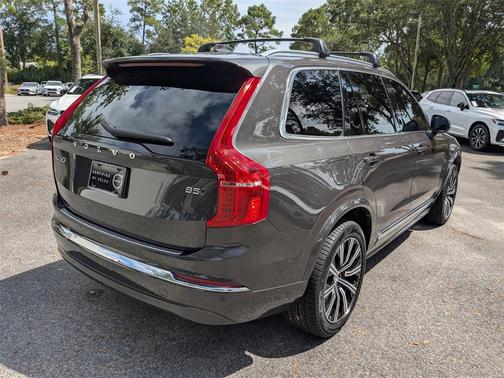 2024 Volvo XC90 B5 Core Bright Theme