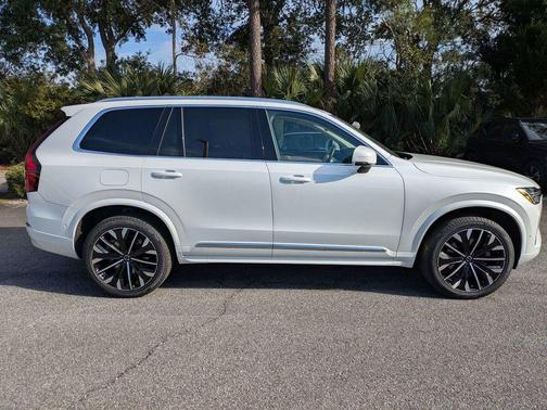 2026 Volvo XC90 Ultra, B6 AWD Gas (mild hybrid), Gasoline, Bright, 7 Seats