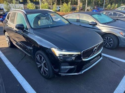 2023 Volvo XC60 B5 Plus Bright Theme