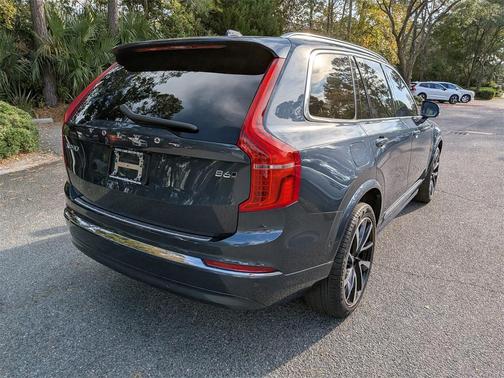 2024 Volvo XC90 B6 Plus Bright Theme 7-Seater