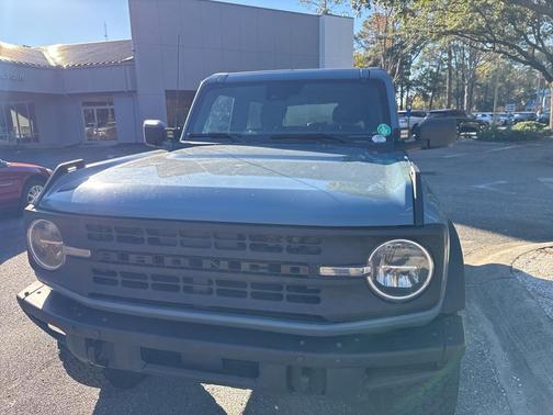 2022 Ford Bronco Base