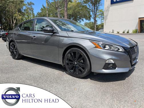 2022 Nissan Altima SR FWD