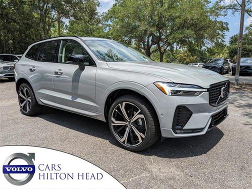 2025 Volvo XC60 B5 Ultra