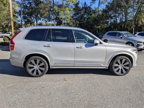 2023 Volvo XC90 B6 Ultimate 6-Seater