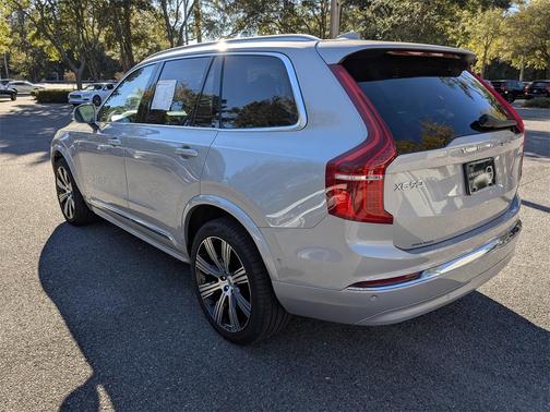 2023 Volvo XC90 B6 Ultimate 6-Seater