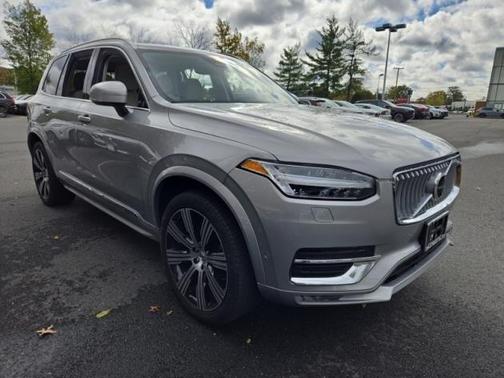 2023 Volvo XC90 B6 Ultimate 6-Seater