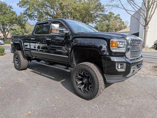 2019 GMC Sierra 2500 Denali