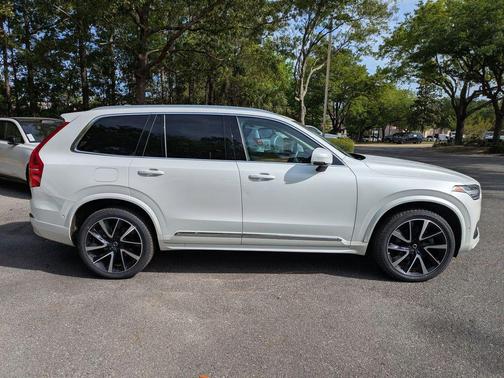 2023 Volvo XC90 B6 Plus 7-Seater