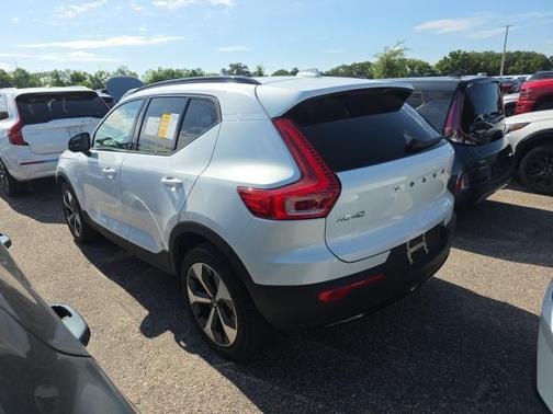 Crystal White 2026 Volvo XC40 B5 Plus