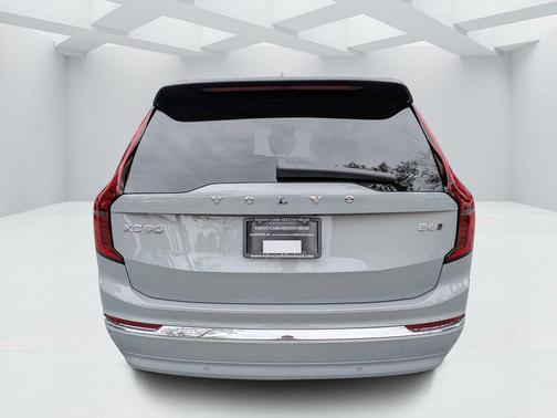 Vapour Grey Metallic 2026 Volvo XC90 Plus, B6 AWD Gas (mild hybrid), Gasoline, Bright, 7 Seats