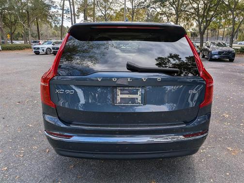 2023 Volvo XC90 B6 Plus 6-Seater