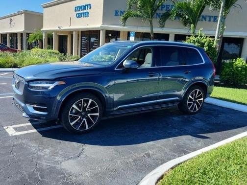 2023 Volvo XC90 B6 Plus 6-Seater