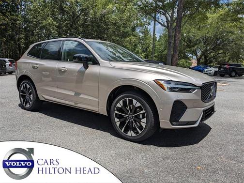 2026 Volvo XC60 B5 Plus