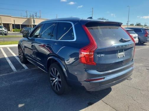 2023 Volvo XC90 B6 Core