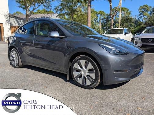 2022 Tesla Model Y Long Range Dual Motor All-Wheel Drive