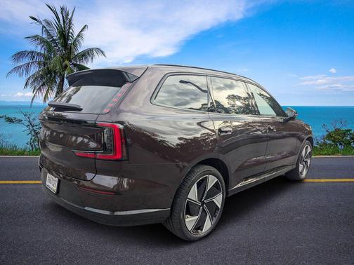 2025 Volvo EX90 Twin Motor Performance Ultra 6-Seater