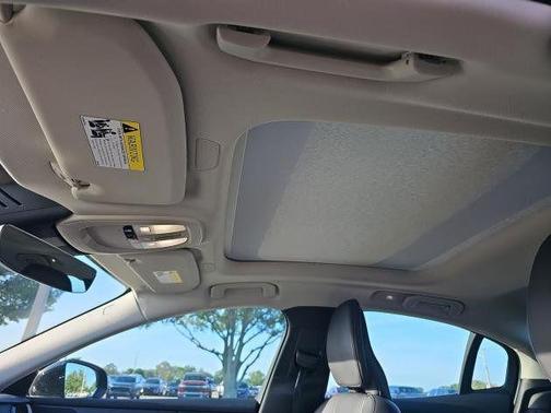 2024 Volvo S60 B5 Core Dark Theme