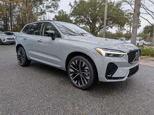 2026 Volvo XC60 Plug-In Hybrid T8 Ultra