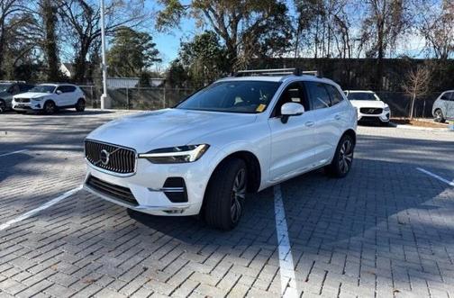 2023 Volvo XC60 B5 Plus Bright Theme