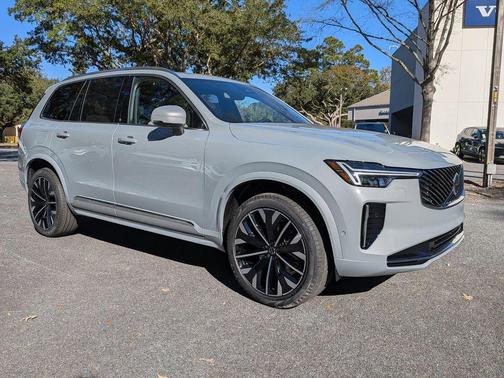 Vapour Grey Metallic 2026 Volvo XC90 Plus, B6 AWD Gas (mild hybrid), Gasoline, Bright, 7 Seats