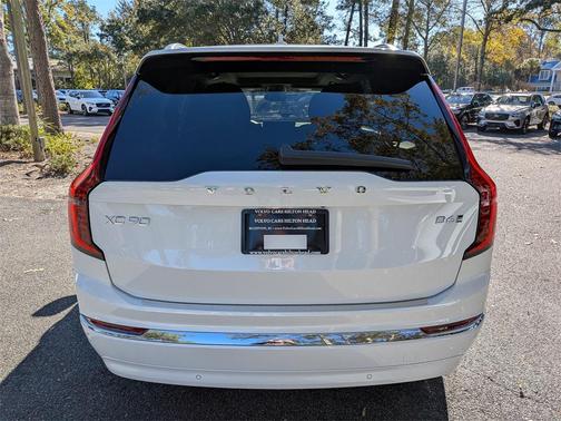 2026 Volvo XC90 B6 Plus 7-Seater