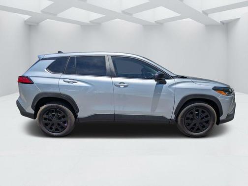 Sonic Silver 2023 Toyota Corolla Cross L