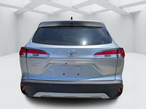 Sonic Silver 2023 Toyota Corolla Cross L