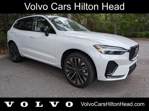Crystal White Metallic 2026 Volvo XC60 B5 Ultra