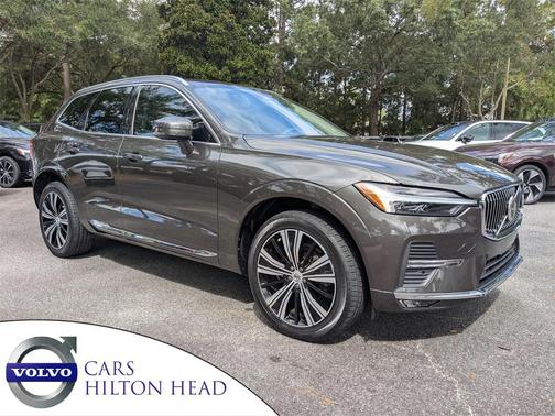 2022 Volvo XC60 B5 Inscription
