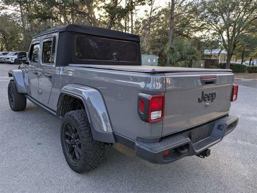 2021 Jeep Gladiator Sport S
