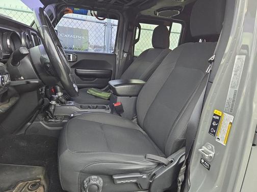 2021 Jeep Gladiator Sport S