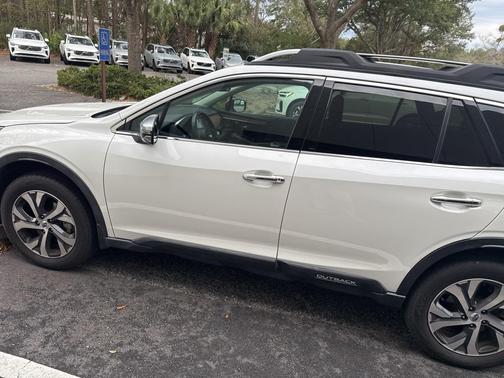 2020 Subaru Outback Touring XT