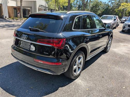 2022 Audi Q5 40 Premium